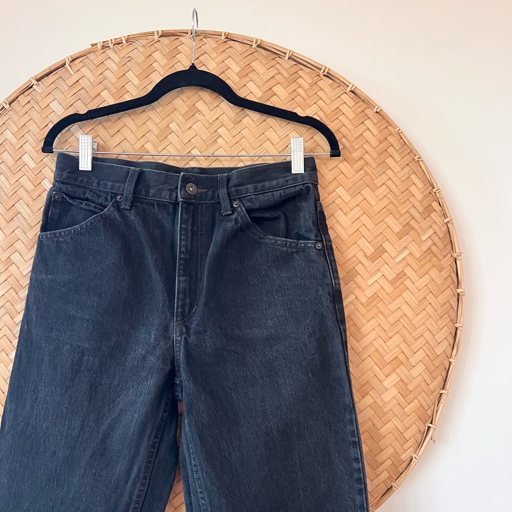 UNIQLO UNISEX CLASSIC BLACK JEANS CAPSULE WARDROBE CLOSET STAPLE PREP PREPPY EUC - Picture 6 of 12